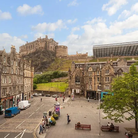 Castle Suite 1 Old Town Edinburgh Exterior photo